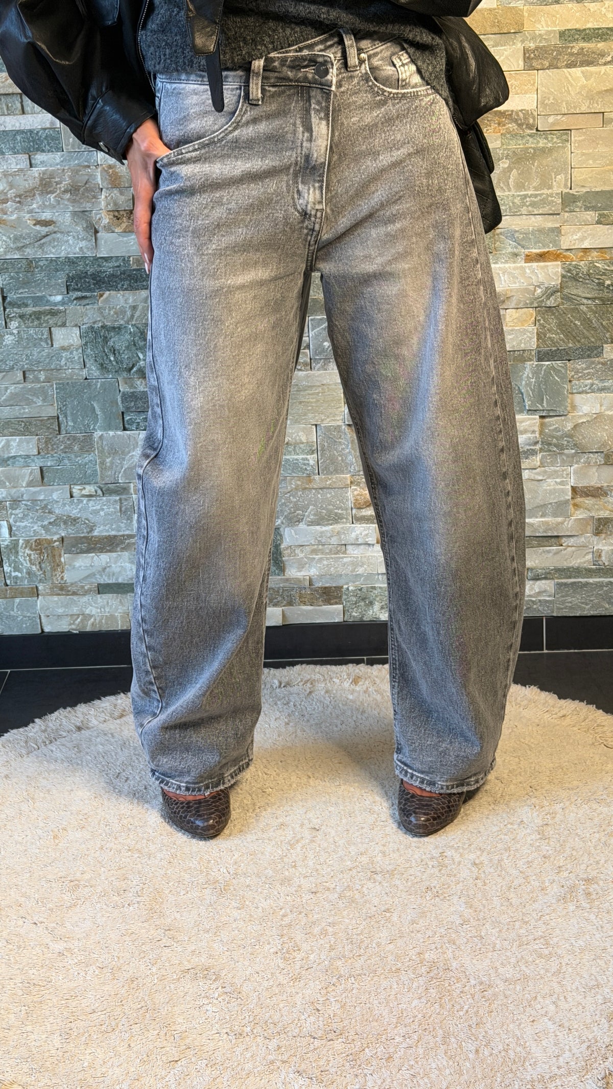 Jean à fermeture asymétrique Gris