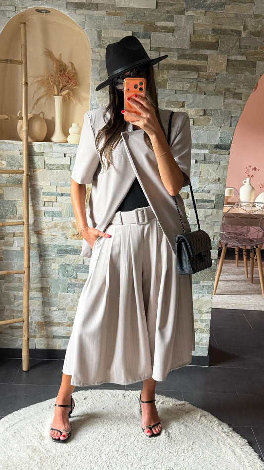 Bermuda style jupe culotte rayé Taupe