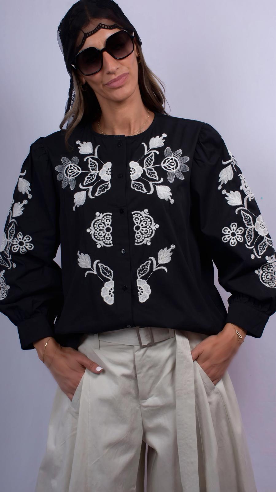 Chemise fleur brodée Noir