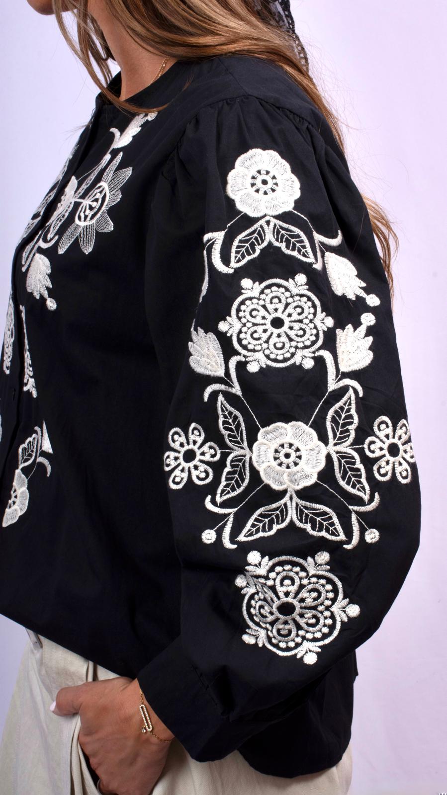 Chemise fleur brodée Noir