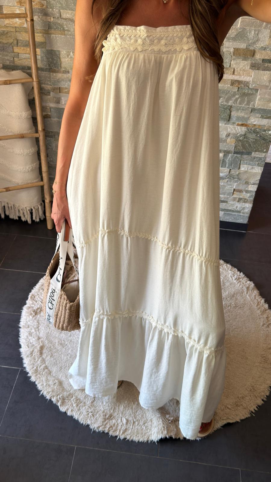Robe bohème fluide détails brodés Crème